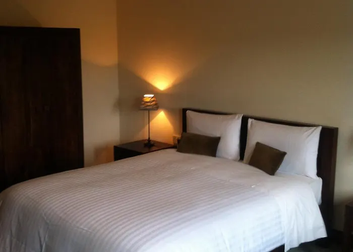 All The Twos Lodge Clifden
