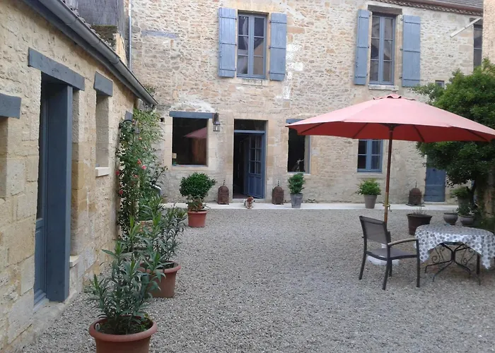 Hotel Sarlat Côté Jardin