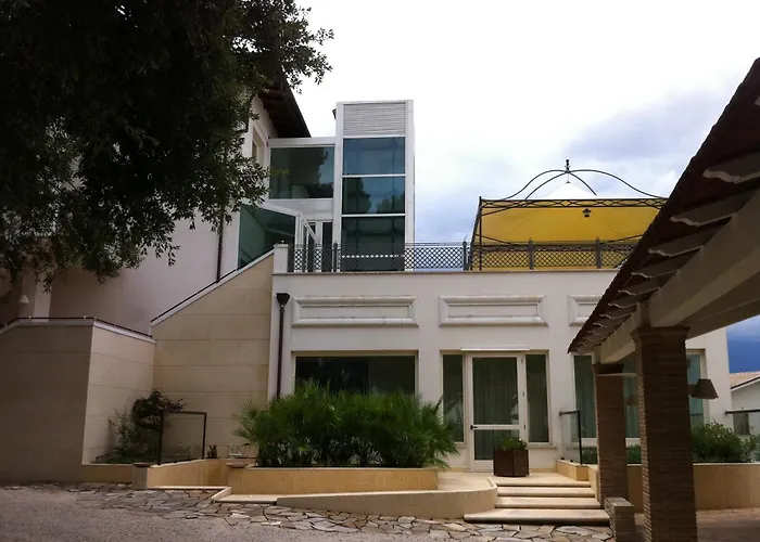 Hotel Villa Alessandra Alanno