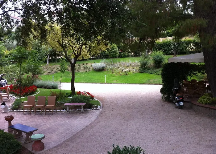 Hotel Villa Alessandra Alanno