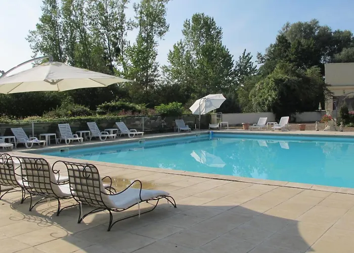 Meaux Hotels
