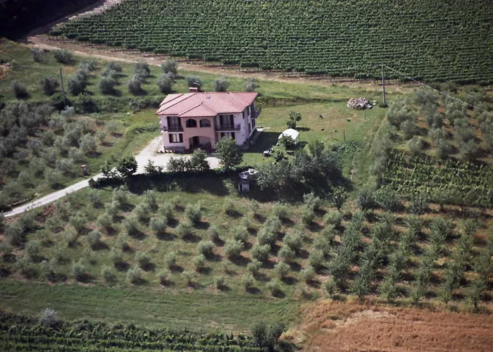 B&B Il Girasole - Rooms & House In Country - Air Conditioned - 1500 Meters From Historic Center
