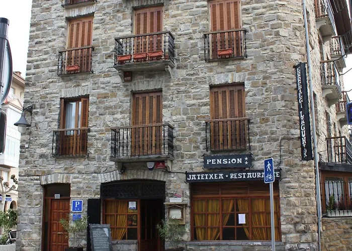 Pensión Lagunak