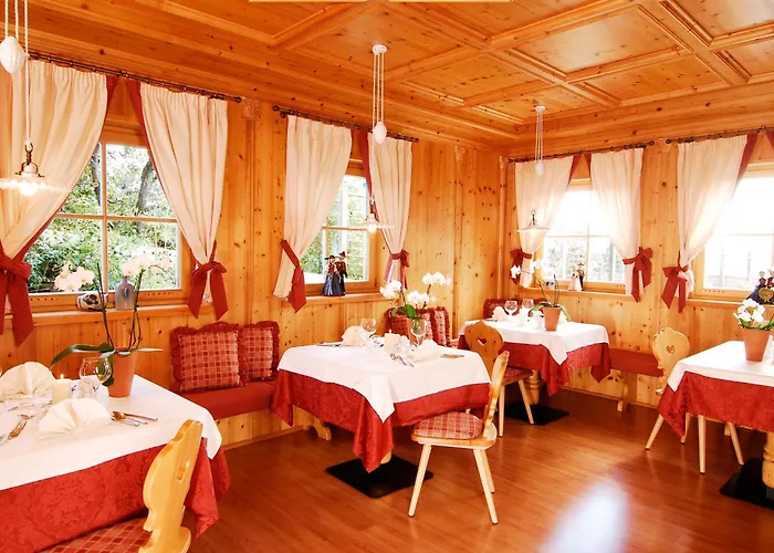Hotel Ortler Dorf Tirol
