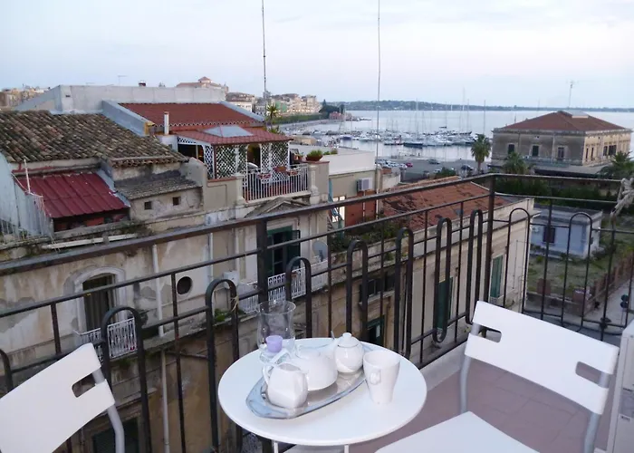 B&B Le Grand Bleu Siracusa - One Hundred Steps From Ortigia -Sea View - Syrakus
