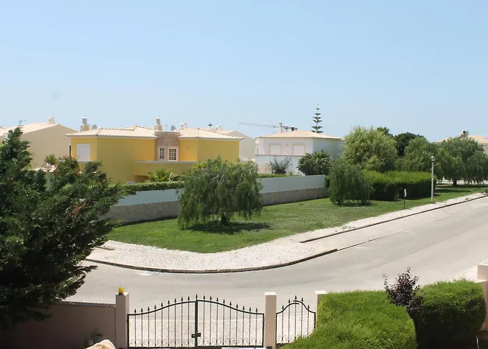 Hotel Casa Dos Cedros Lagos
