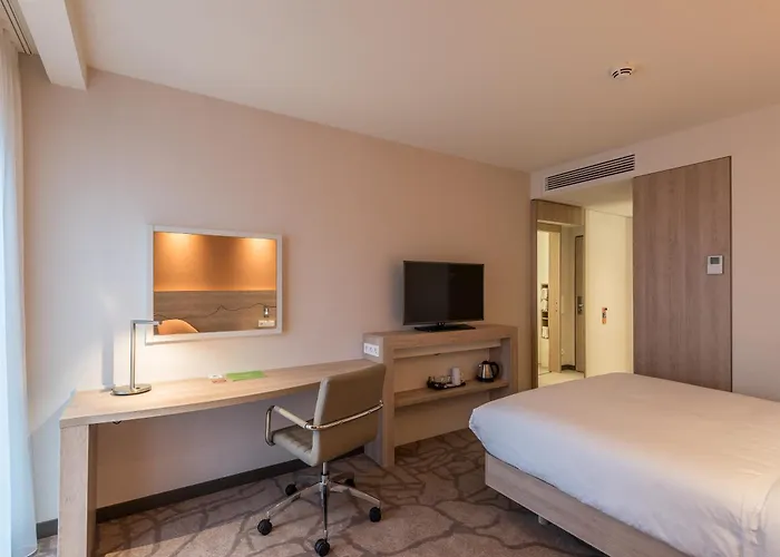 Hotel Hampton By Hilton Freiburg