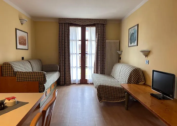 Nevesole Folgarida Resort Aparthotel
