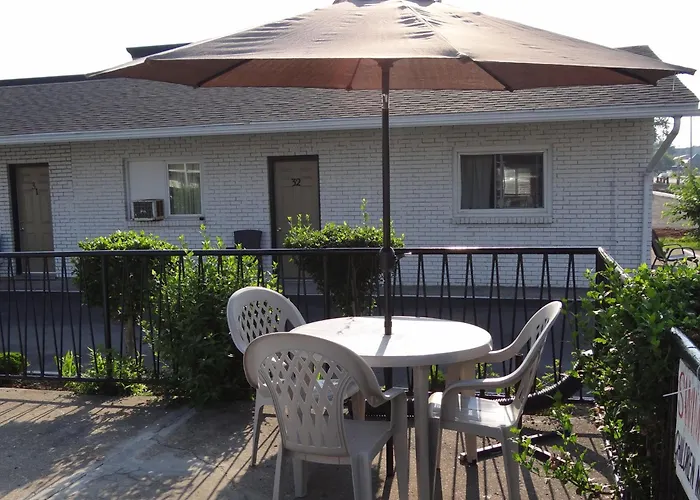 Falcon Inn Niagarawatervallen