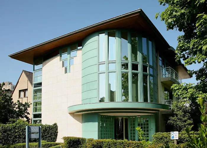 Hotel Iris