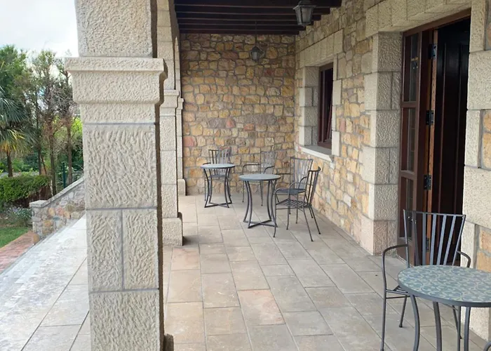 Posada El Jardin De Angela Santander