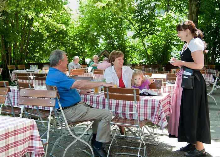 Hotels in Rohrdorf (Bavaria)