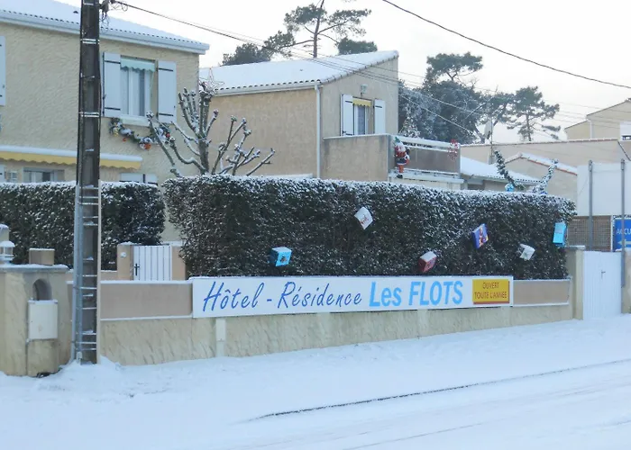 Hôtel Résidence Les Flots Saint-Palais-sur-Mer