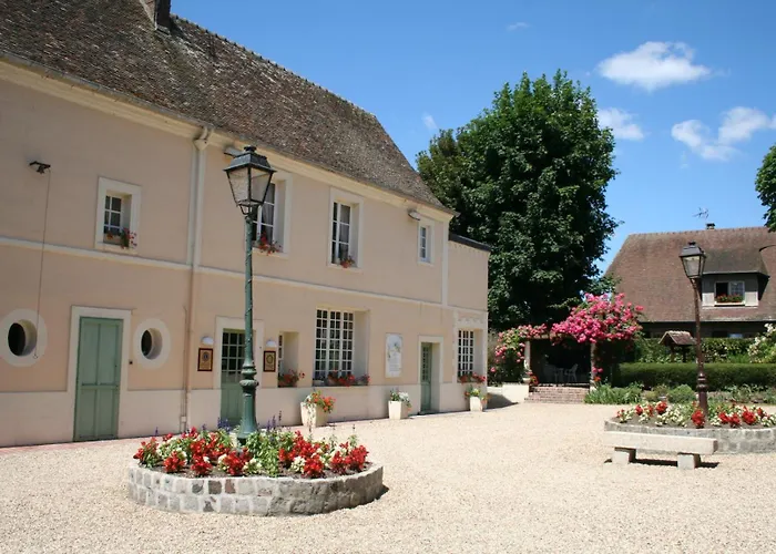 La Chaîne D'or Les Andelys