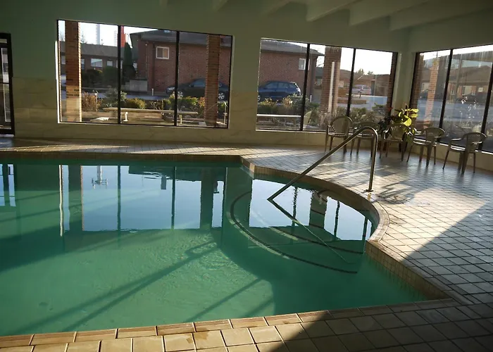 Newmarket Hotels