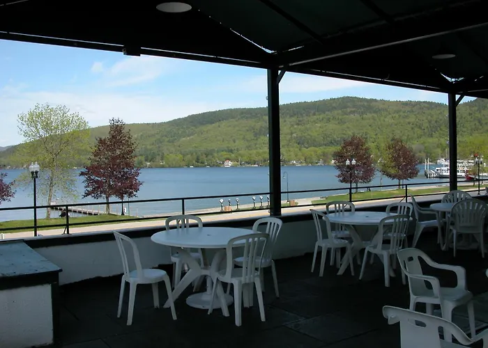 Fort William Henry Hotel