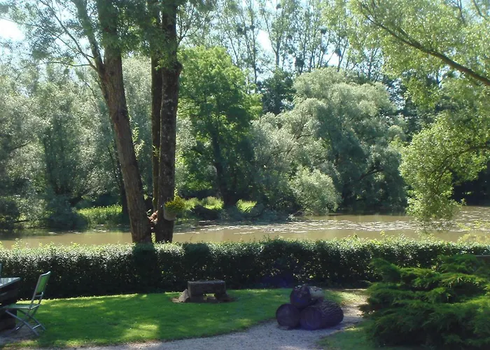 Hôtels à Louhans