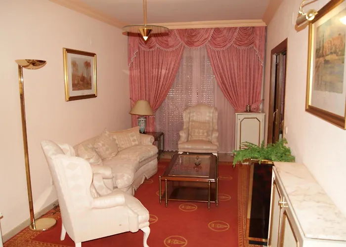 Hotel Reina Victoria Hellín
