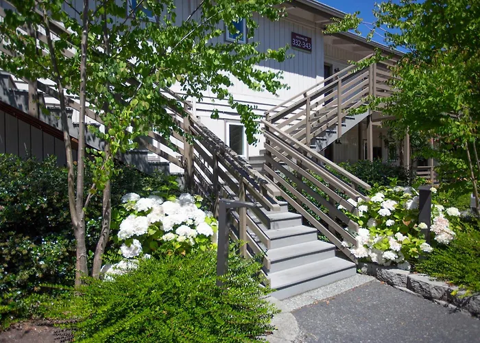 Earthbox Inn & Spa