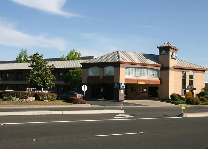 Days Inn By Wyndham Rocklin/Sacramento