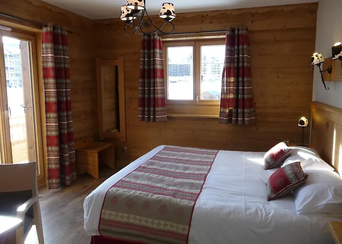 Fontcouverte-la-Toussuire Hotels