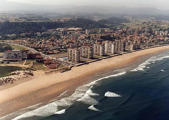 Hotéis em Salinas (Castrillon)