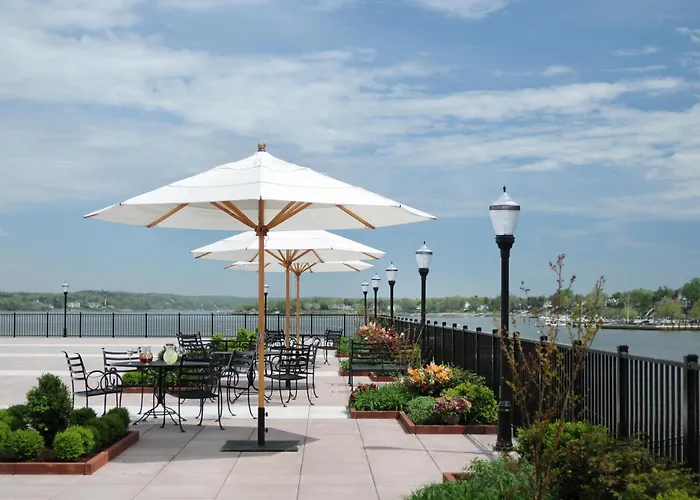 Red Bank Hotels