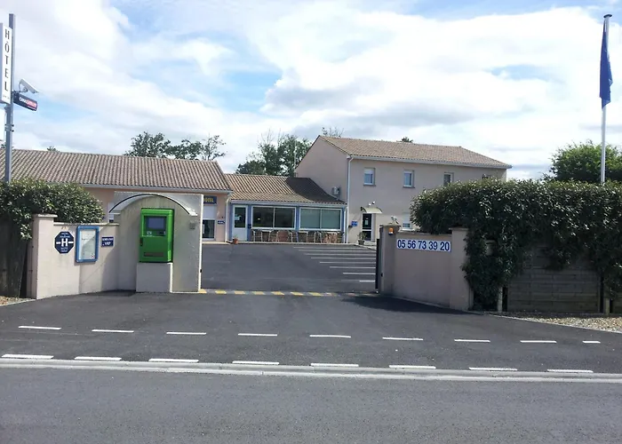 Hôtels à Lesparre-Médoc