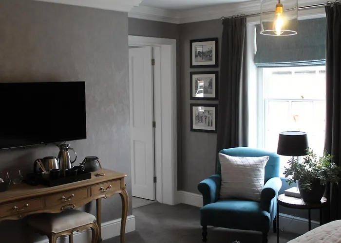 Tarporley Hotels