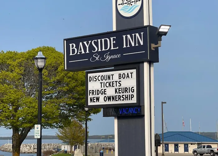 Bayside Inn Saint Ignace