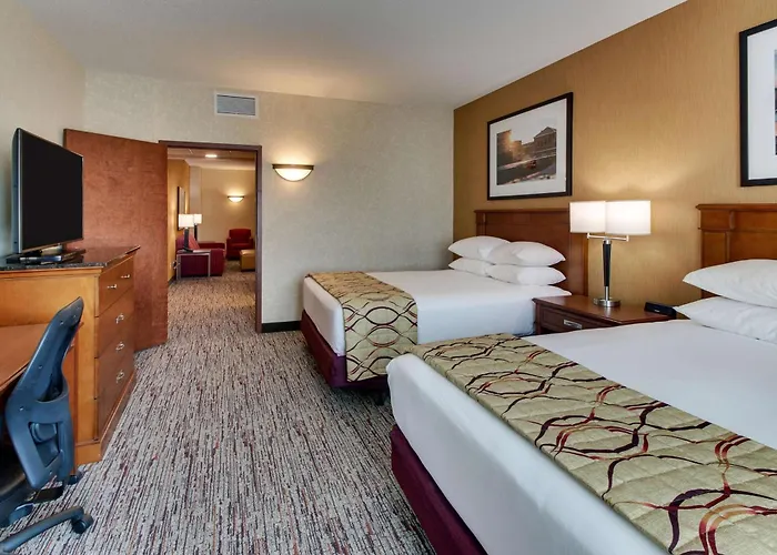 Livingston Hotels