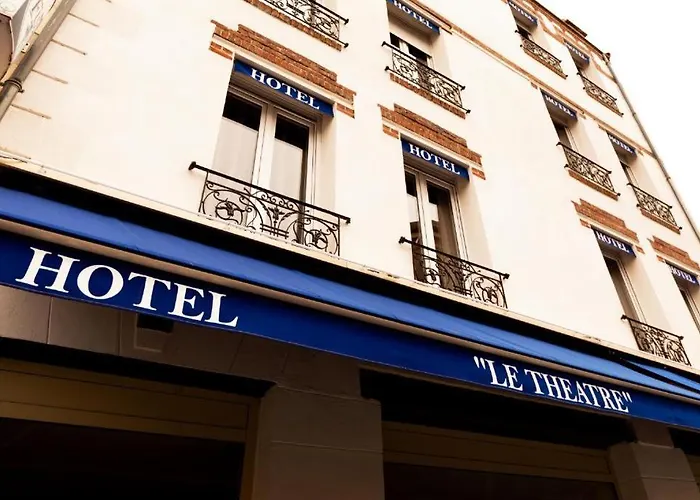 Hotel Le Val D'Or & Le Theatre à Suresnes