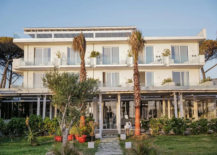 Hotel Artemide Mare Paestum