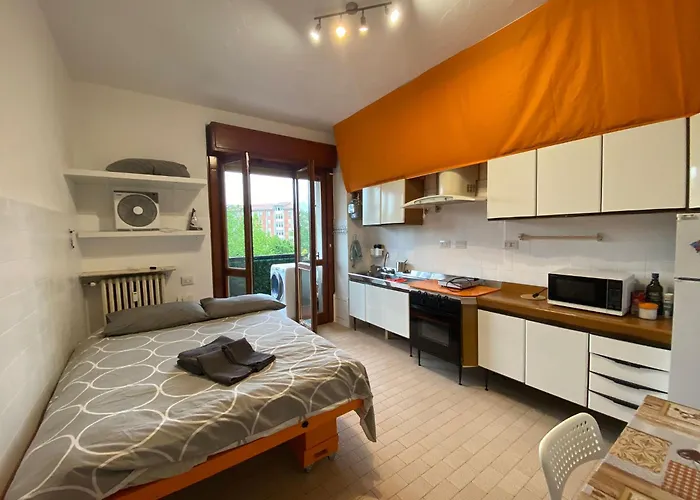 Hotel I Feel Orange Legnano