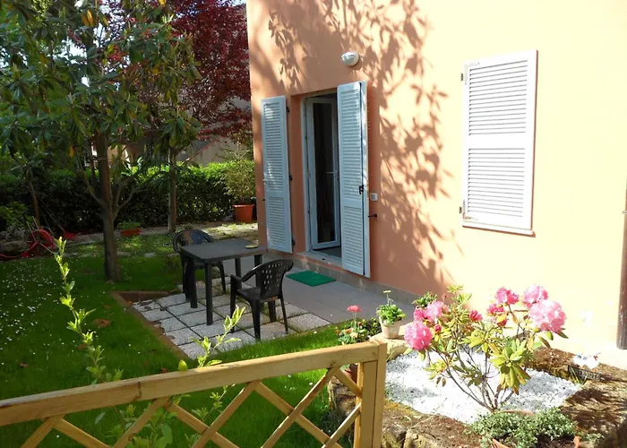 A Due Passi Dal Mare B&B Numana