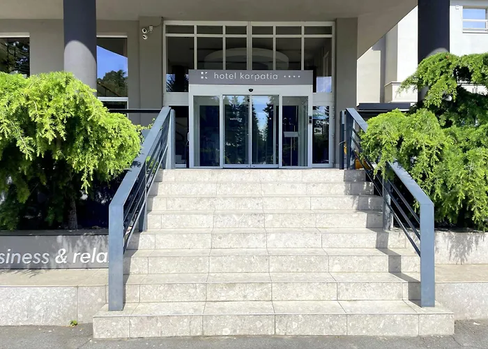 Humenne Hotels