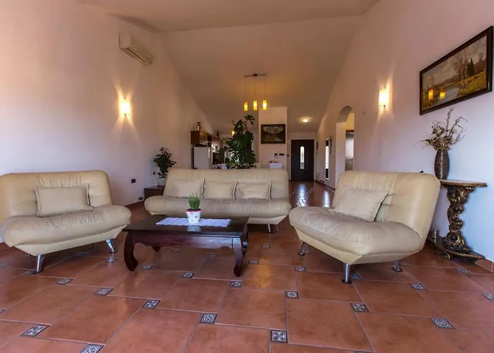 Guest House Casa Mia - Rooms & Apartments