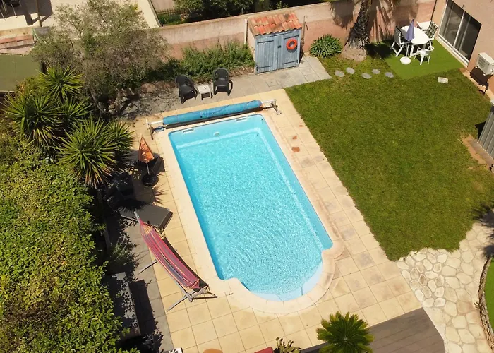 Studio Tranquillo avec piscine et salle de sport