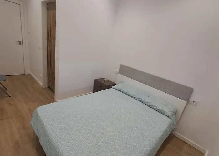 Habitacion H-2 2º Dcha Vistas Hotel Vigo
