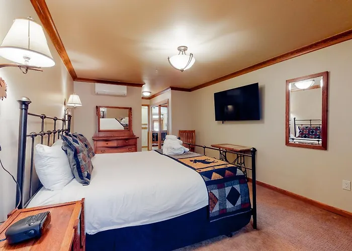 Lion Square Lodge Vail