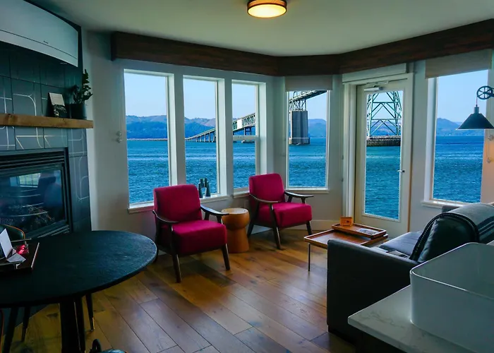 Cannery Pier Hotel & Spa Astoria
