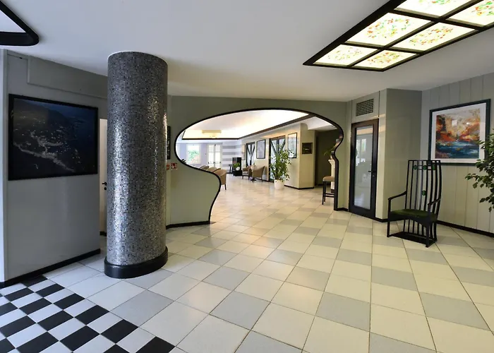 Hotel Sud Est By Fam Rossetti Lavagna