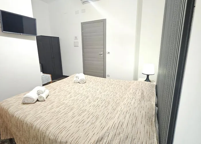 Affittacamere House Leomar Di Sara - Gaslini Genua