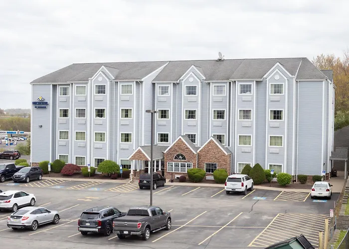 Waynesburg Hotels