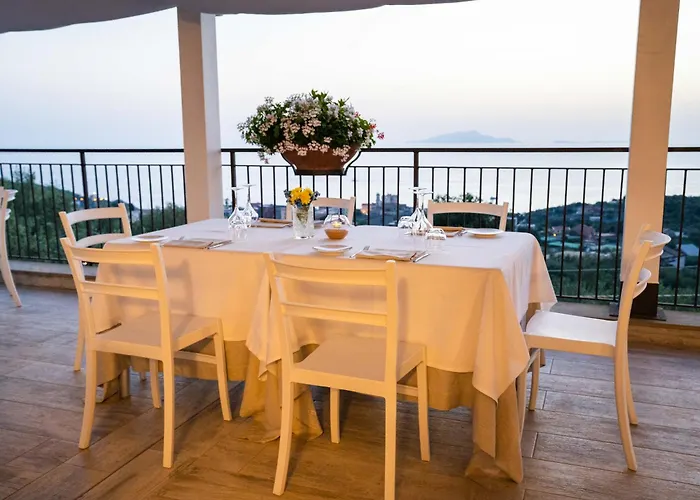 Hotel Terrazza Iride Massa Lubrense