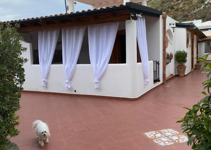 Bed and Breakfast Casa Arcada Vulcano 
