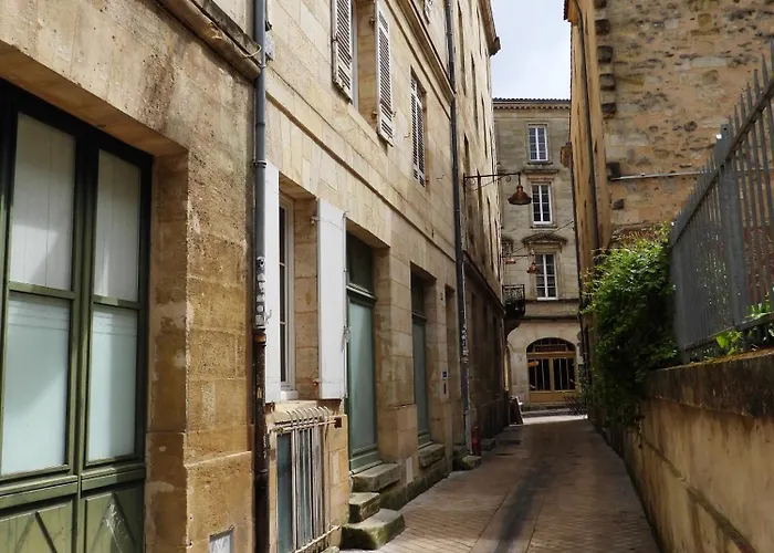 B&B Le Miroir aux Fées Bordeaux
