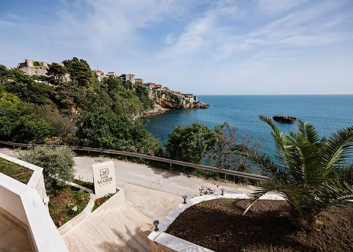 Hotel Maris