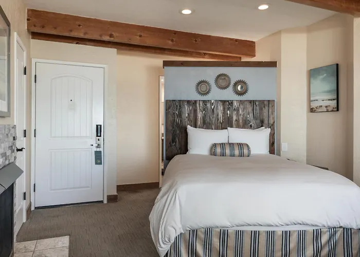 Cypress Inn On Miramar Beach El Granada