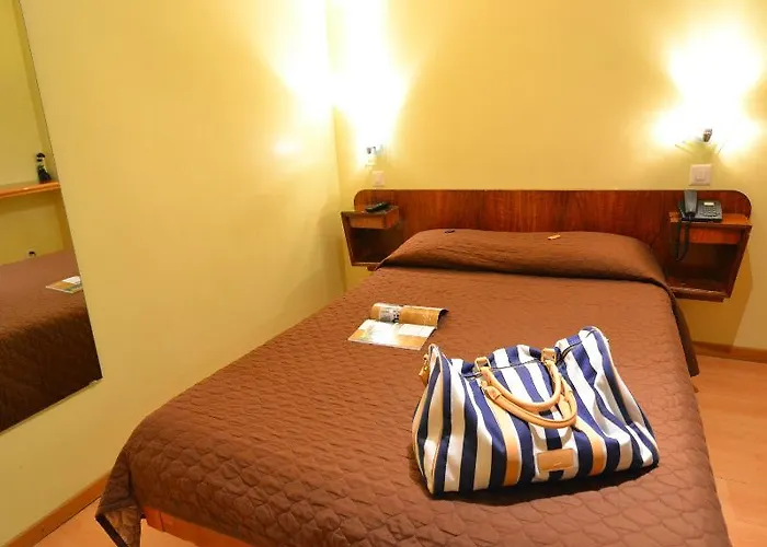 Hotel Moderne Ginebra